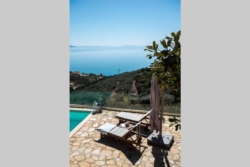 Apollo Romantic Sea View Villa كيفيريون المظهر الخارجي الصورة