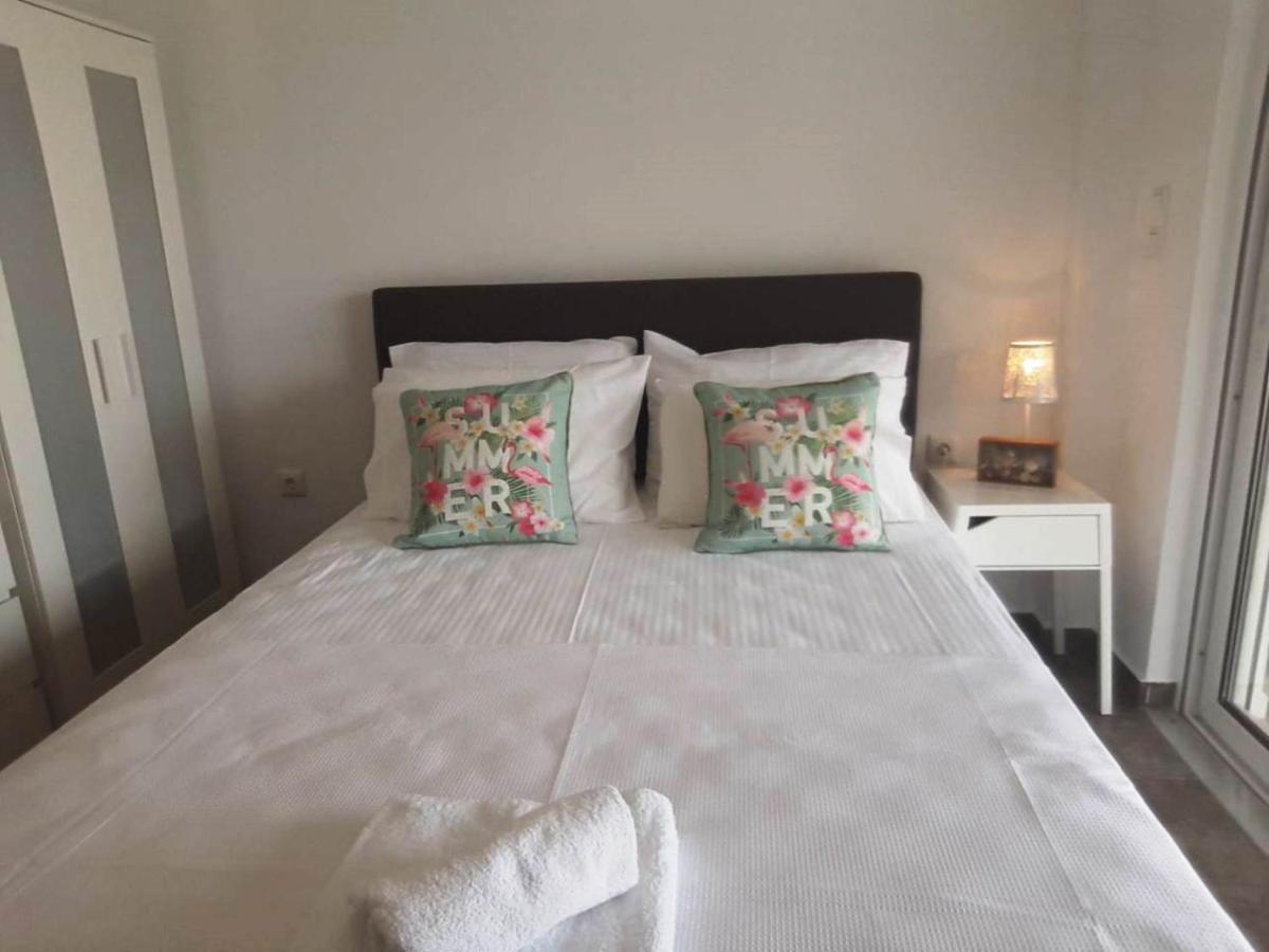 Apollo Romantic Sea View Villa كيفيريون المظهر الخارجي الصورة
