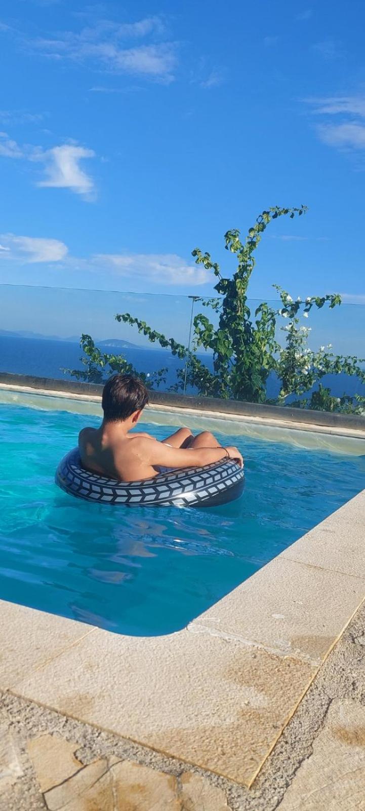 Apollo Romantic Sea View Villa كيفيريون المظهر الخارجي الصورة