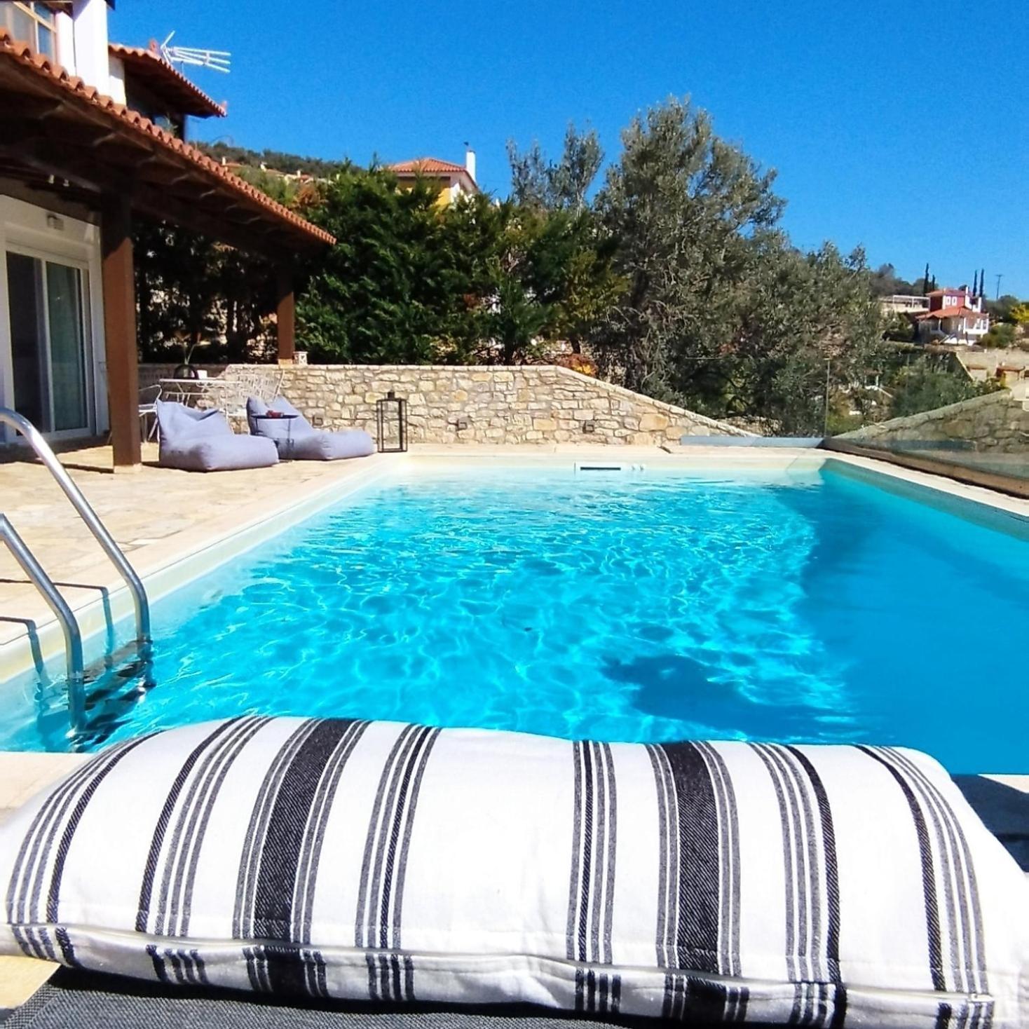 Apollo Romantic Sea View Villa كيفيريون المظهر الخارجي الصورة